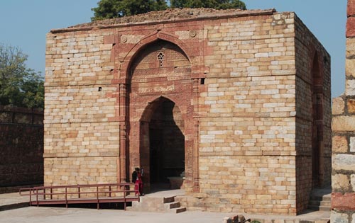 Iltutmish Tomb, New Delhi