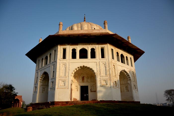 Tombs of Sadiq and Salabat Khan, Agra, Uttar Pradesh