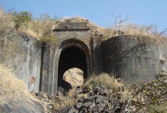 Vairatgad Fort, Satara, Maharashtra