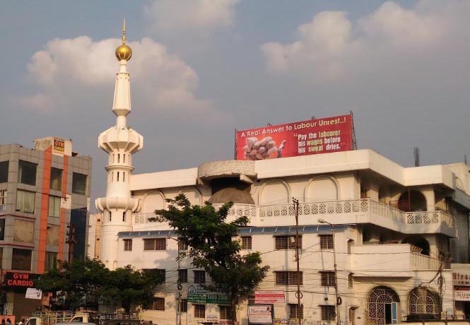 Azizia Mosque, Hyderabad, Telangana