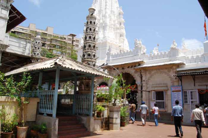 Babulnath Temple, Mumbai, Maharashtra