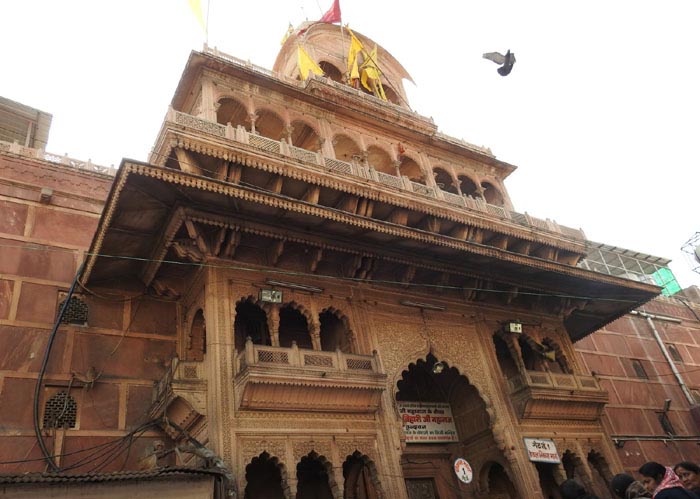 Banke Bihari Temple Vrindavan Mathura Uttar Pradesh History Architecture