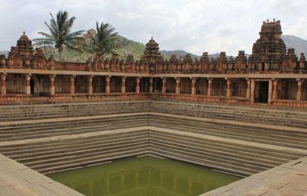 Bhoga Nandeeshwara Temple, Chikballapur, Karnataka