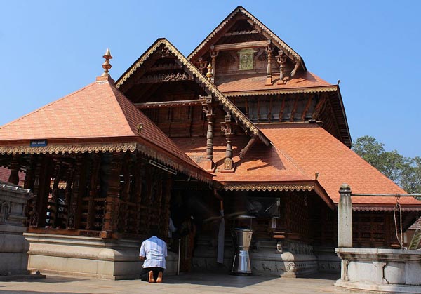 Mahalingeshwara Temple, Puttur, Dakshina Kannada, Karnataka