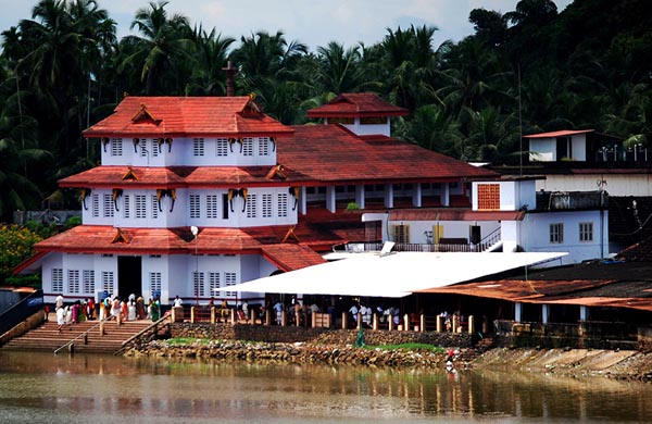 Parassinikadavu Muthappan Temple, Kannur, Kerala